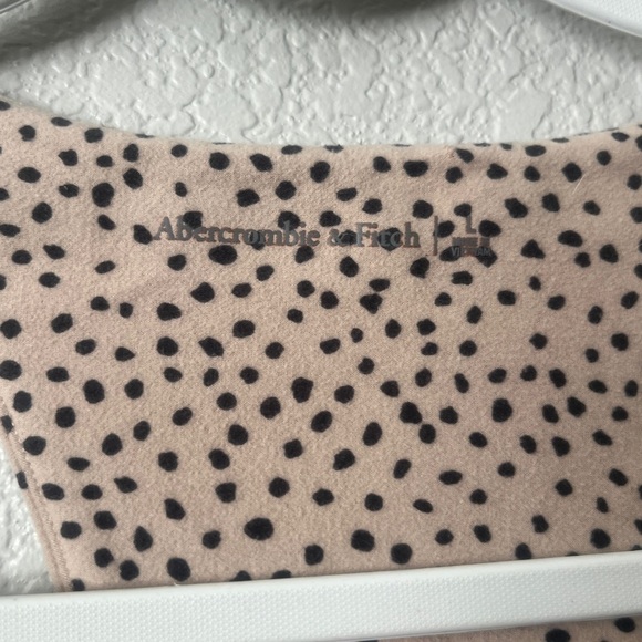 Abercrombie crop top Lg - Picture 3 of 4